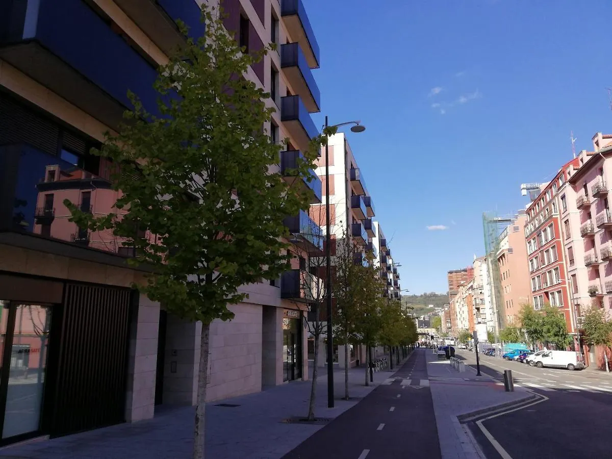 Kaixo-San Mames-Bilbao Intermodal Apartamento
